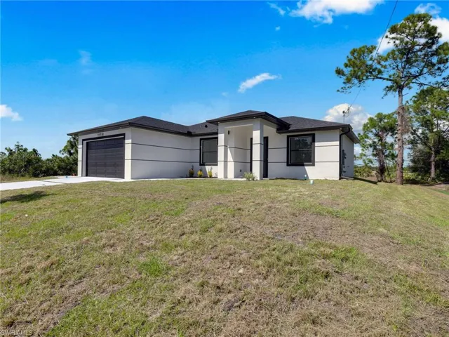 1119 Earhart St E, Lehigh Acres, Florida 33974