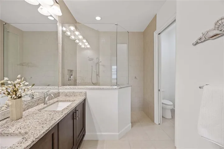 5767 Highbourne Dr, Naples, Florida 34113