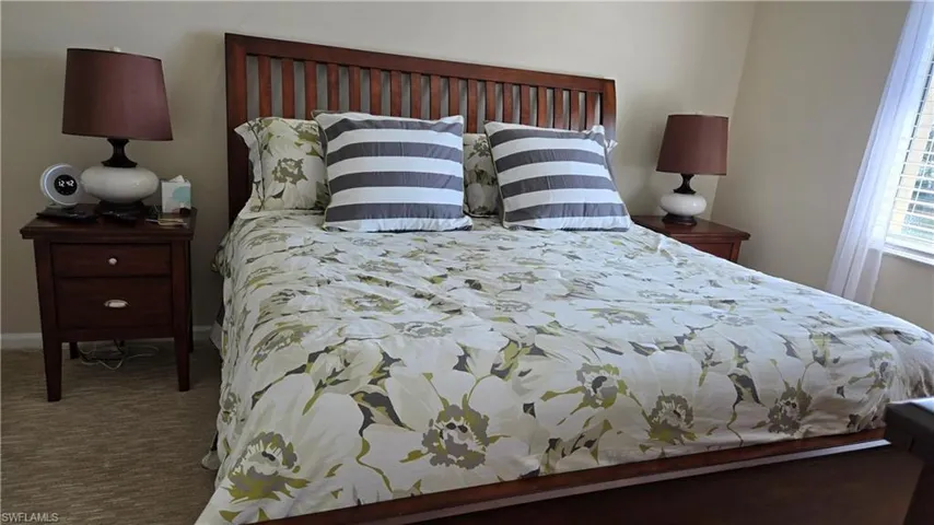 Good sized bedroom that easily fits king bed and 2 night stands