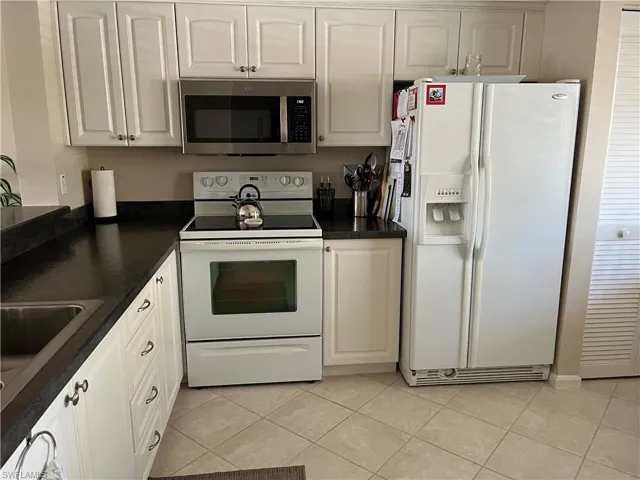 Plenty of counter space