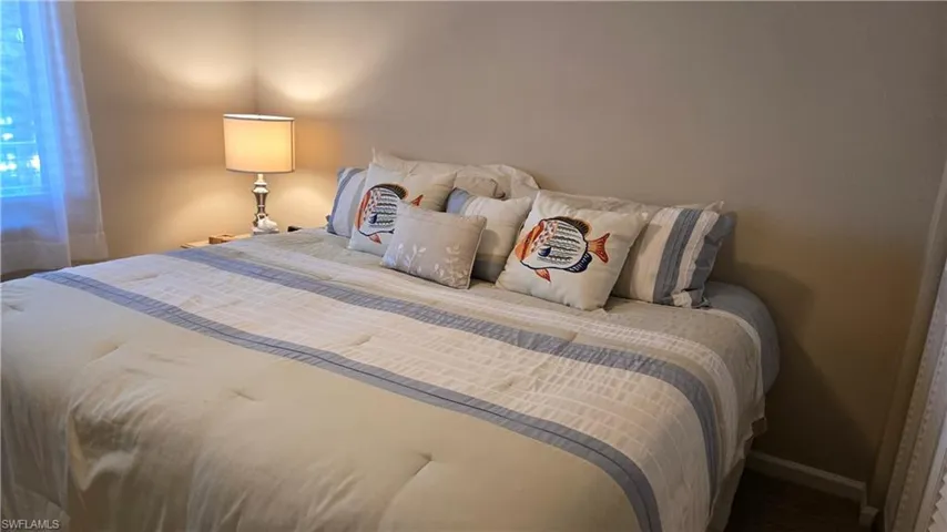 Guest bedroom