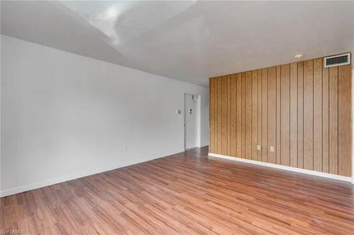 2828 Jackson St M5, Fort Myers, Florida 33901