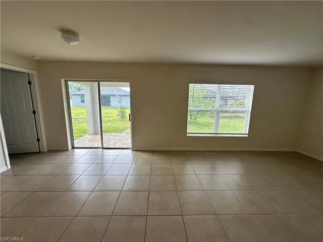 2213 Ne 33rd St, Cape Coral, Florida 33909