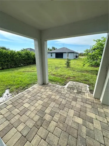 2213 Ne 33rd St, Cape Coral, Florida 33909