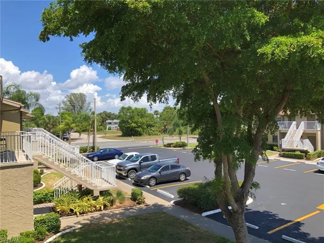 4781  Orange Grove  BLVD, North Fort Myers, FL 33903
