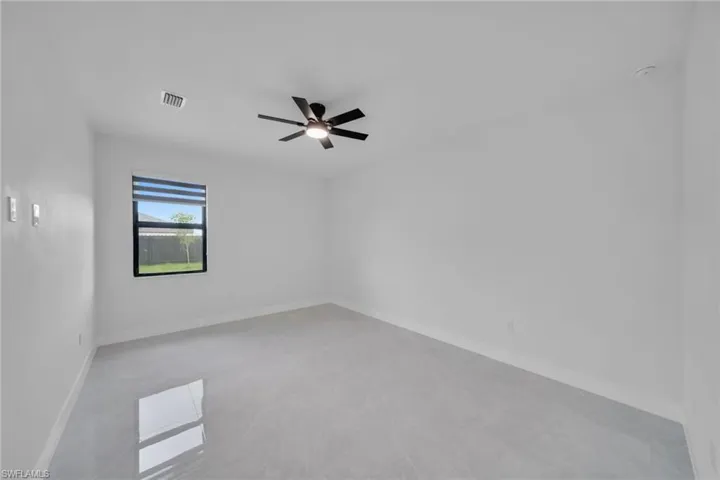 1013 Ne 12th Ter, Cape Coral, Florida 33909