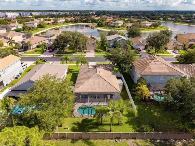 2769 Inlet Cove Ln W, Naples, Florida 34120