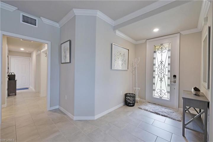 17390  Cherrywood  CT, Bonita Springs, FL 34135