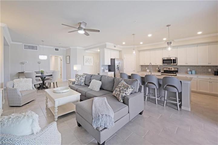 17390  Cherrywood  CT, Bonita Springs, FL 34135