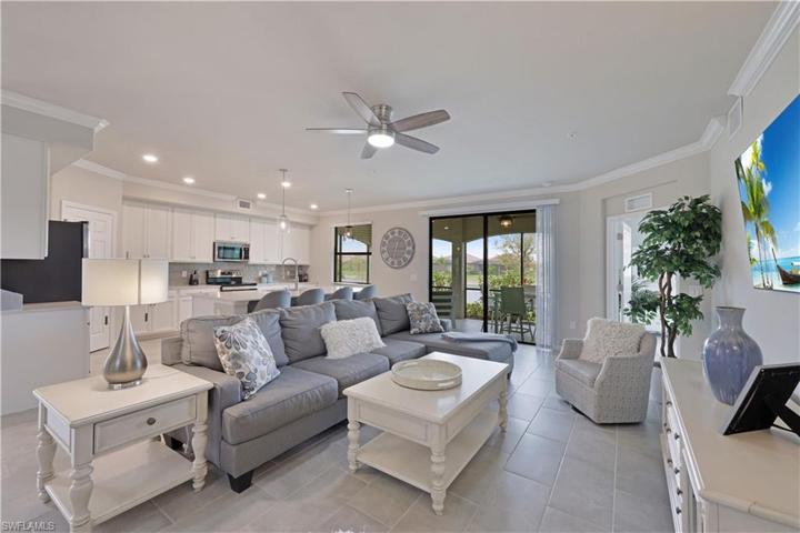 17390  Cherrywood  CT, Bonita Springs, FL 34135