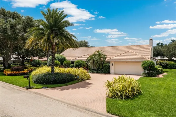 Welcome home to Pelican Bay!