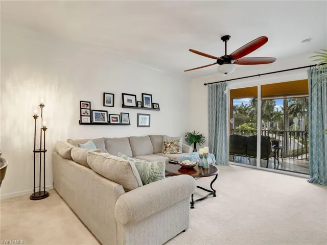 Living Area - Lanai