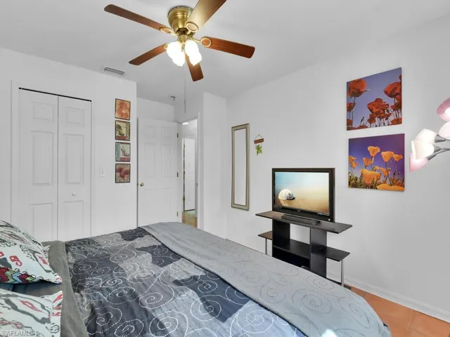 Guest Room 2