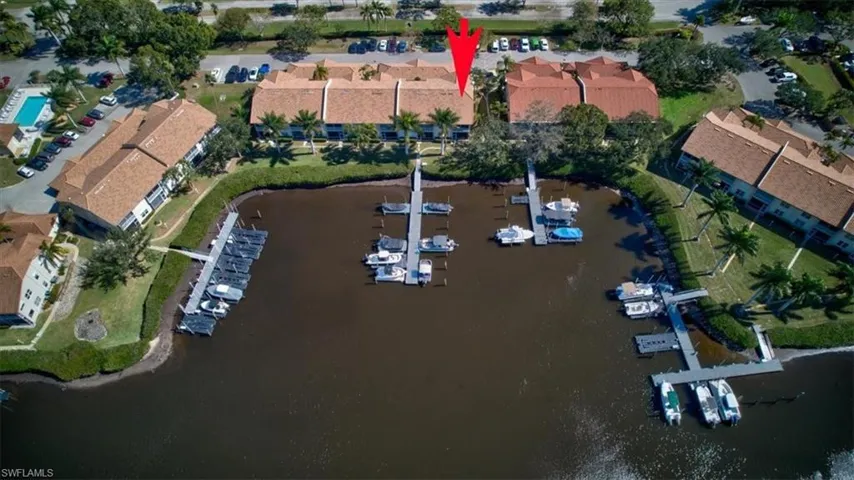 182 Newport Dr 1007, Naples, Florida 34114