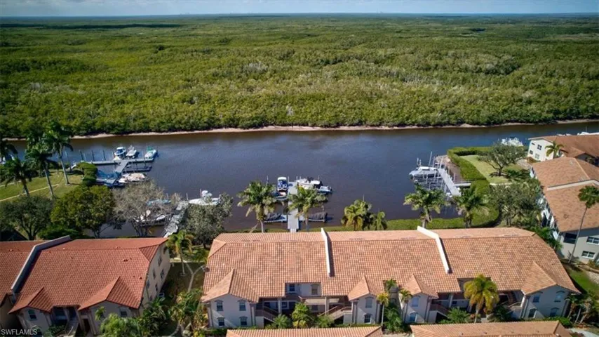 182 Newport Dr 1007, Naples, Florida 34114