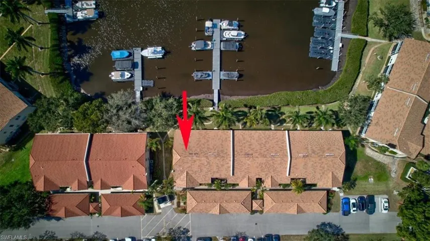 182 Newport Dr 1007, Naples, Florida 34114
