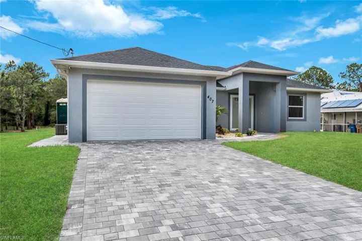 407 Columbus Ave, Lehigh Acres, Florida 33972