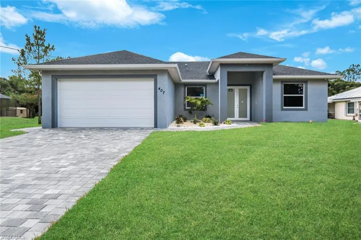 407 Columbus Ave, Lehigh Acres, Florida 33972