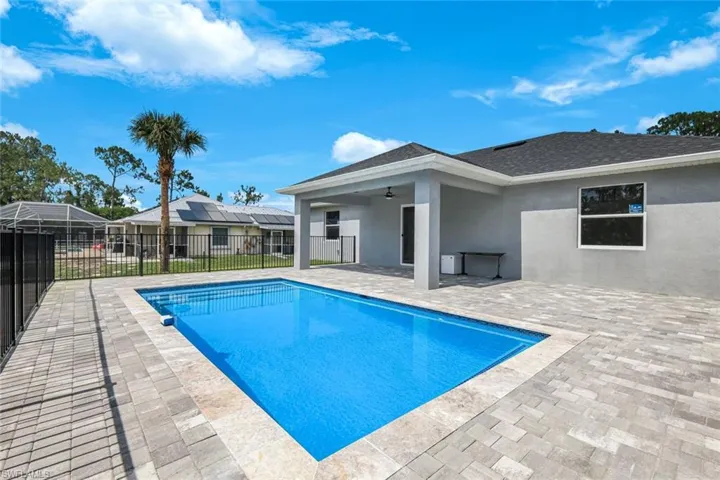407 Columbus Ave, Lehigh Acres, Florida 33972