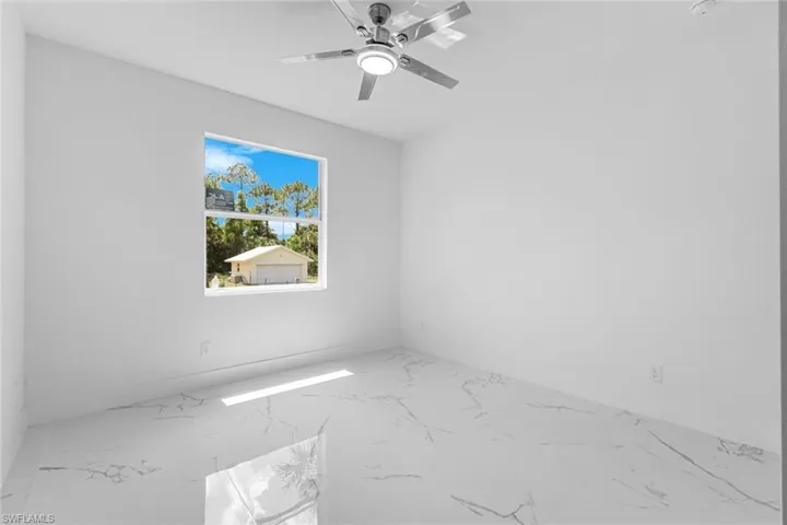 407 Columbus Ave, Lehigh Acres, Florida 33972