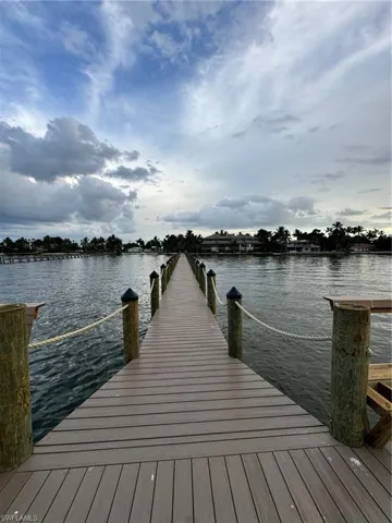 Community Dock overlooking Charlotte Harbor