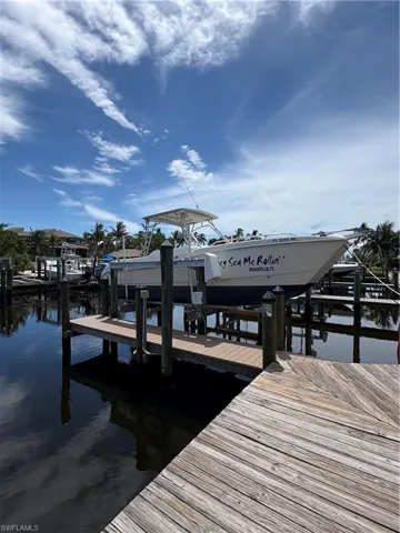 Boat Lift