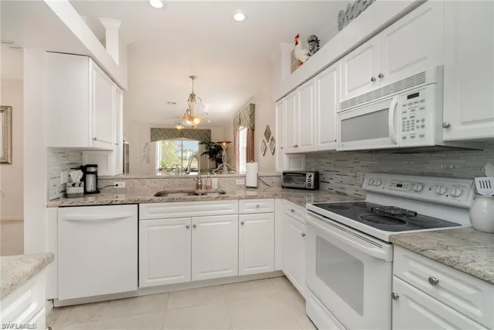 1637 Morning Sun Ln E-12, Naples, Florida 34119