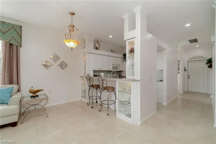 1637 Morning Sun Ln E-12, Naples, Florida 34119