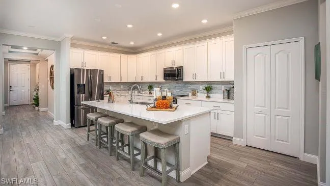 Model home - actual features may vary.