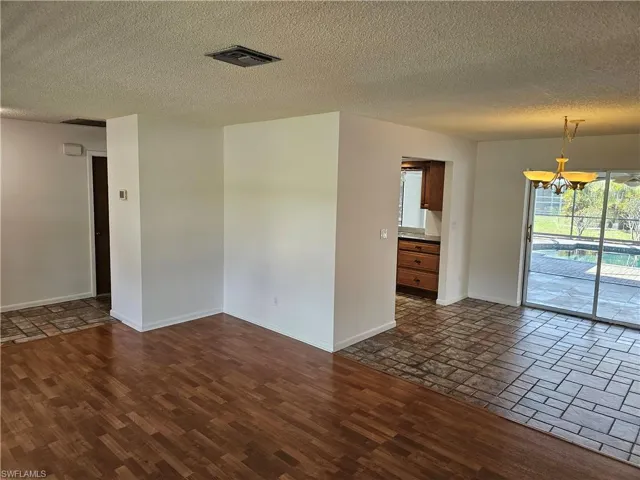 1404 Se 22nd Ter, Cape Coral Fl 33990