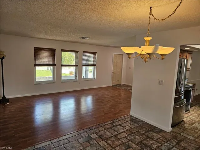 1404 Se 22nd Ter, Cape Coral Fl 33990