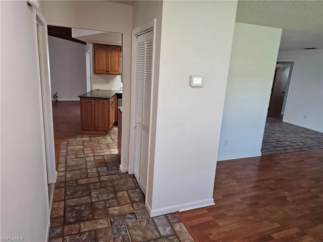 1404 Se 22nd Ter, Cape Coral Fl 33990
