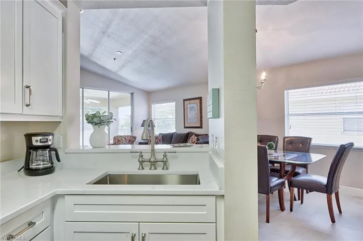 6544  Huntington Lakes  CIR, Naples, FL 34119