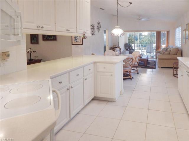 8893 SE RETREAT  DR, Hobe Sound, FL 33455