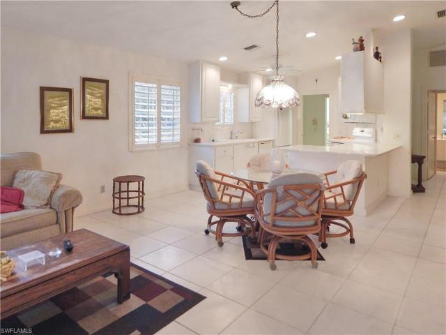 8893 SE RETREAT  DR, Hobe Sound, FL 33455