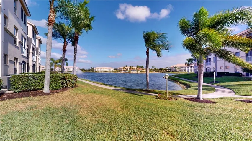 9150 Southmont Cv 109, Fort Myers, Florida 33908