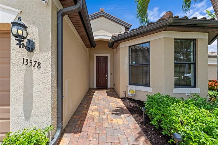 13578 San Georgio Dr, Estero, Florida 33928
