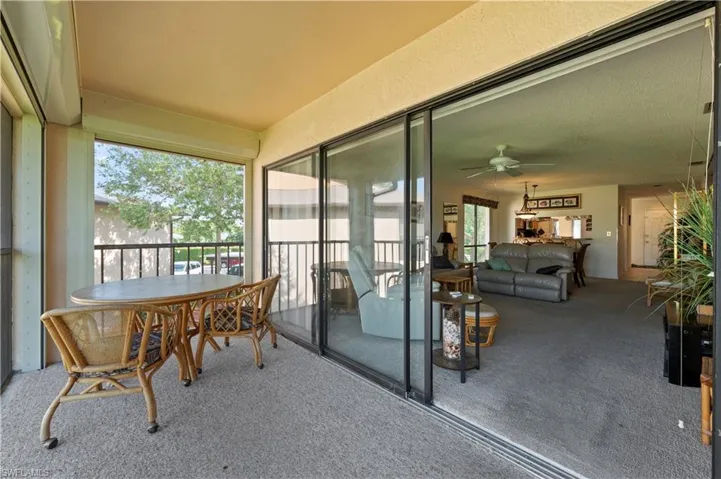 244  Pebble Beach  CIR, Naples, FL 34113