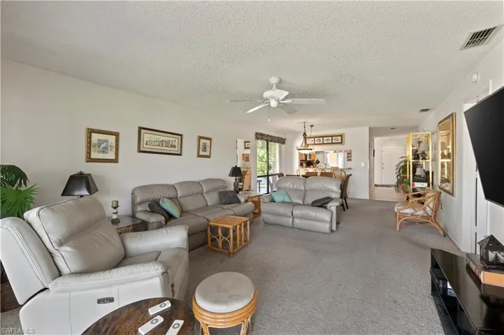 244  Pebble Beach  CIR, Naples, FL 34113