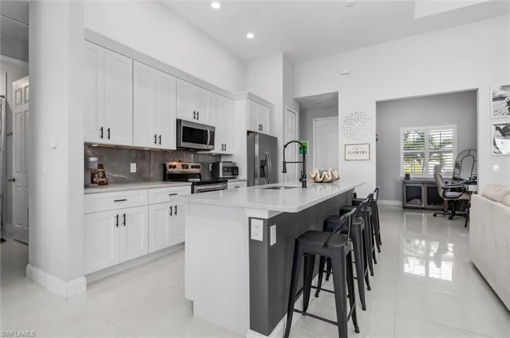 328 Sw 31st Pl, Cape Coral Fl 33991