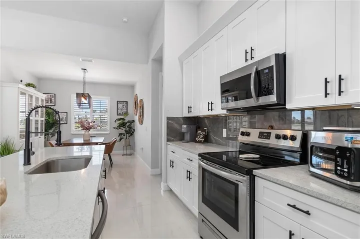 328 Sw 31st Pl, Cape Coral Fl 33991
