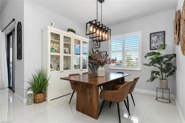 328 Sw 31st Pl, Cape Coral Fl 33991