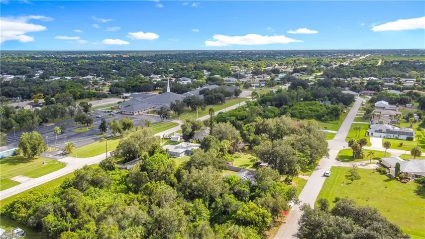 18522 Robinson Ave, Port Charlotte, Florida 33948