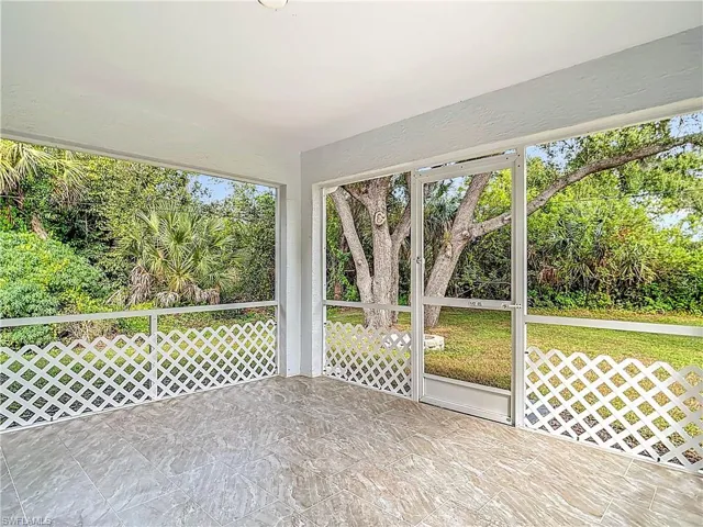 18522 Robinson Ave, Port Charlotte, Florida 33948