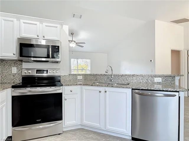 18522 Robinson Ave, Port Charlotte, Florida 33948