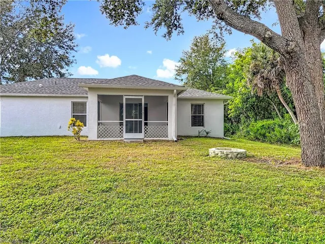 18522 Robinson Ave, Port Charlotte, Florida 33948