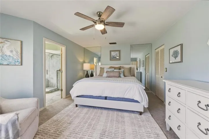 559  Beachwalk  CIR, Naples, FL 34108