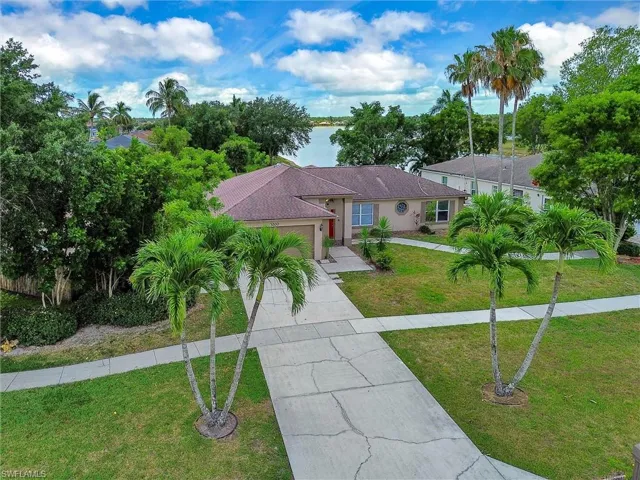 3200 Orange Grove Trl, Naples, Florida 34120