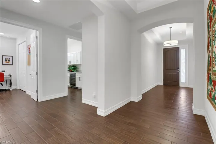 14374  Tuscany Pointe  TRL, Naples, FL 34120
