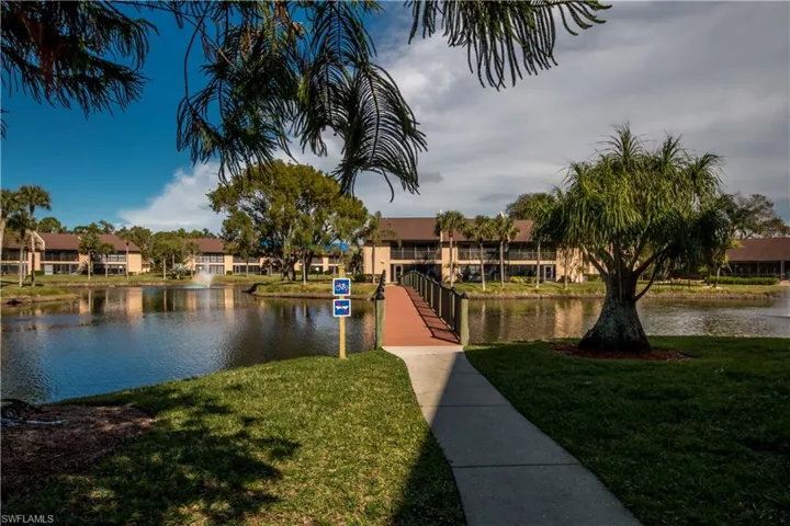 15472 Admiralty Cir 2, North Fort Myers, Florida 33917